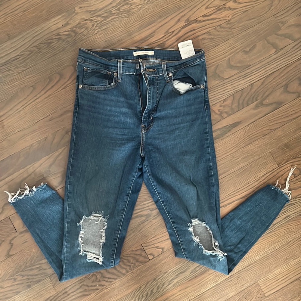 Levi Mile High Skinny Jeans